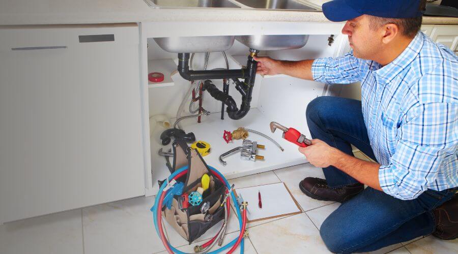 Professional Tankless Water Heater Installation in South Hutchinson, KS